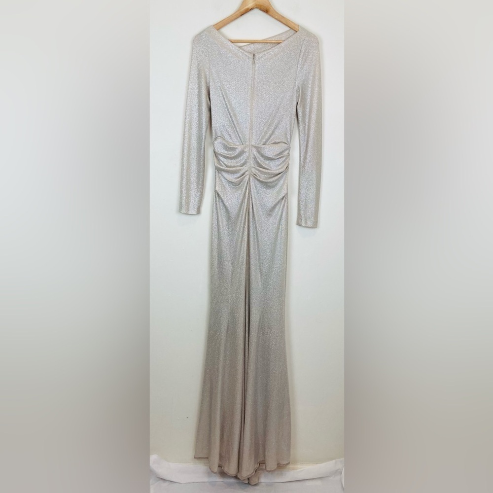Talbot Runhof champagne colored long sleeve metallic full length gown. Size 8/38 - Picture 5 of 9